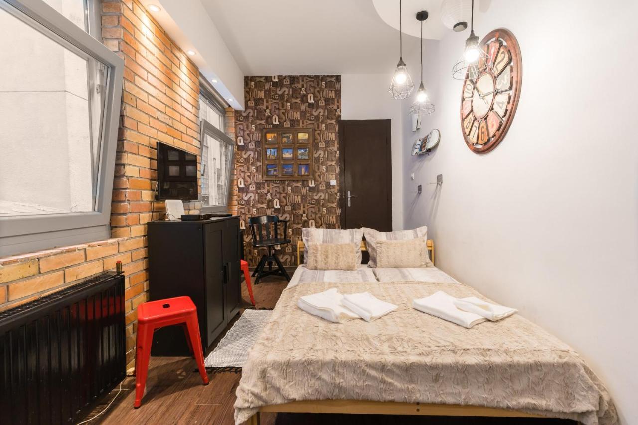 Cheerful Studio Budapest Downtown Extérieur photo