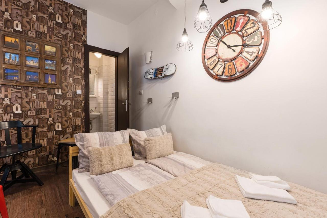 Cheerful Studio Budapest Downtown Extérieur photo