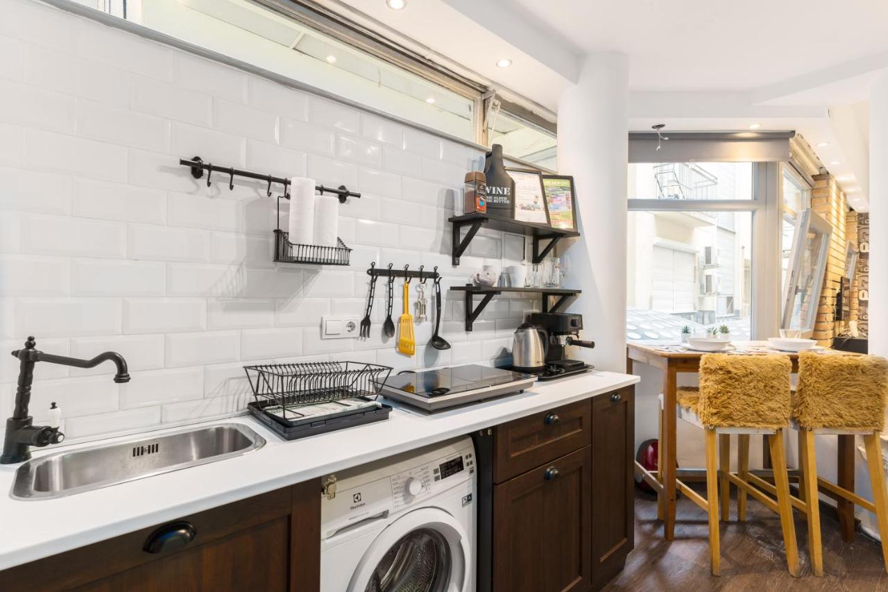 Cheerful Studio Budapest Downtown Extérieur photo